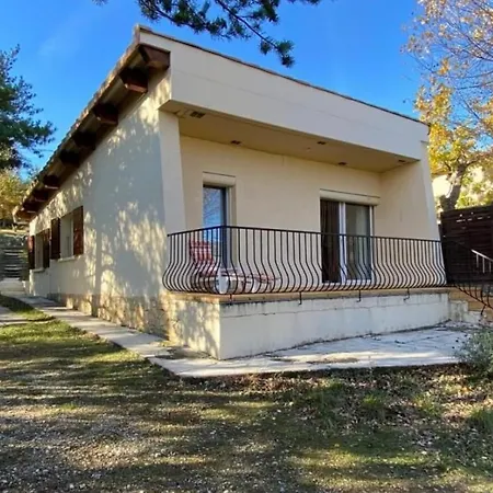 Maison Avec Piscine Commune, Proche De La Foret De Saou